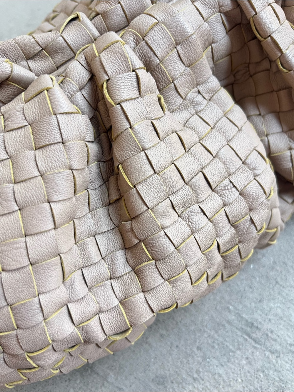 NWT Cleobella Gigi tan leather woven clutch - Picture 2 of 8